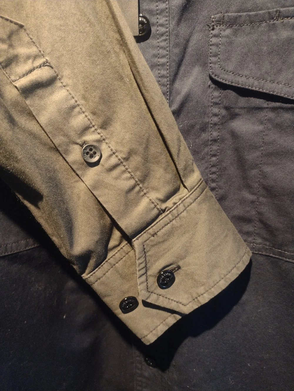 rag & bone Two-Tone Shirt Jacket in Navy and Olive